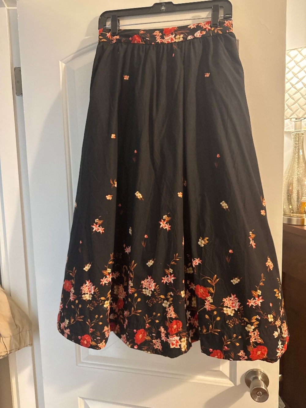 Sz M Anthropologie black floral skirt.
